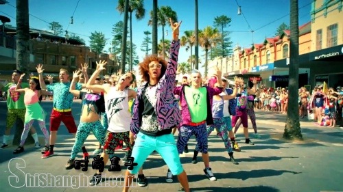 Redfoo - Let Get Ridiculous 1080pԭƵͼƬ 183345