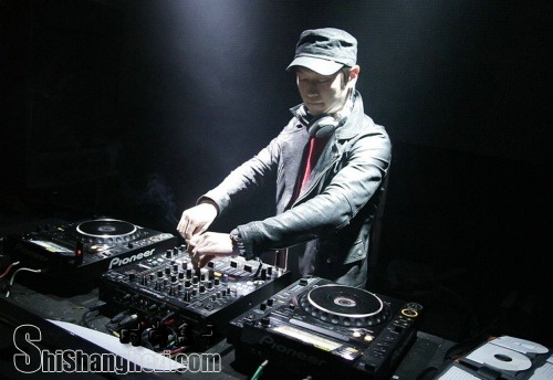 dj E-Cologyk ɵͼƬ 190954